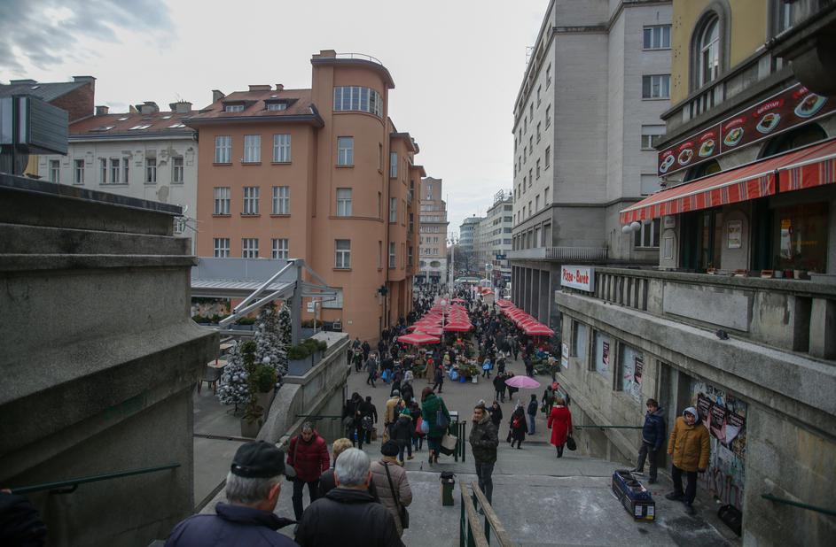 Dolac, pogled na Splavnicu